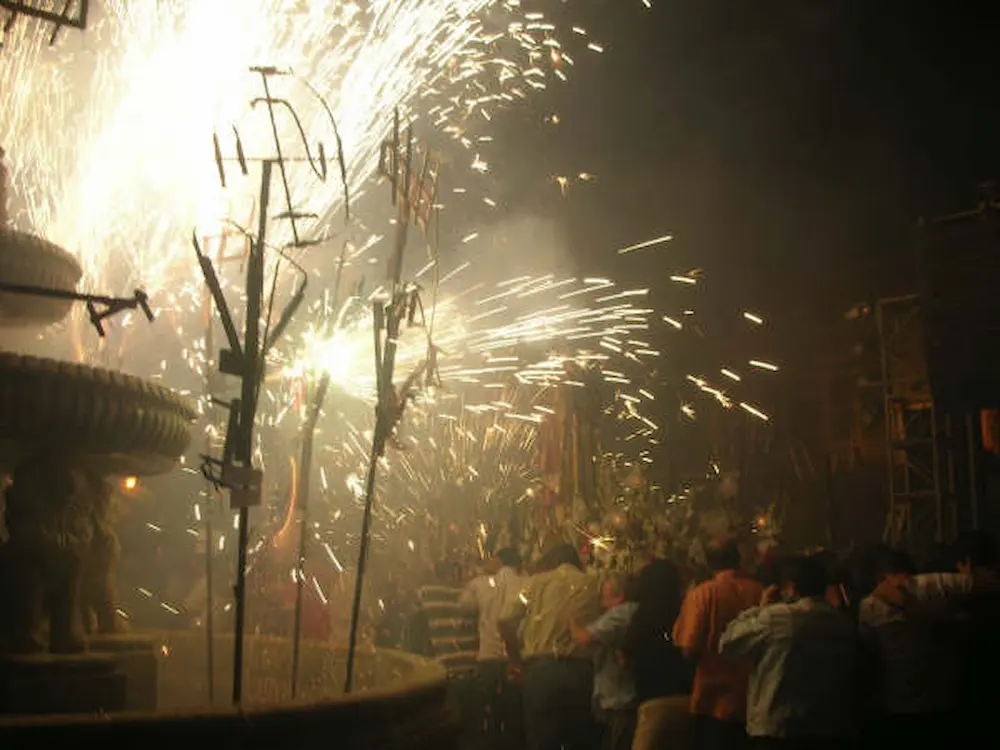 Castillos de Fuego en las Fiestas de Fernán Caballero - Actividades